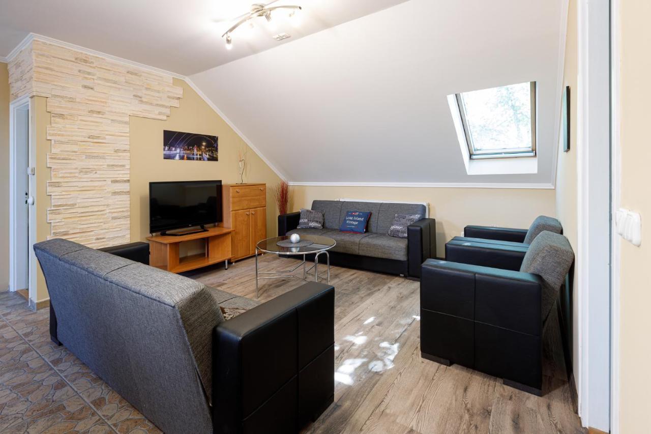 Central Apartman Gyula Exteriér fotografie